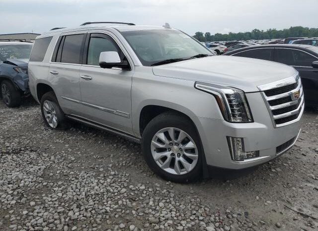 
								2017 Cadillac Escalade full									