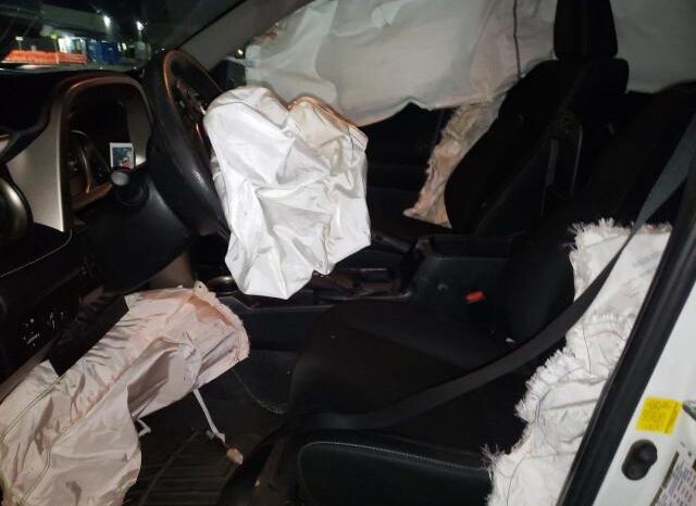 
								2015 Toyota Rav4 full									