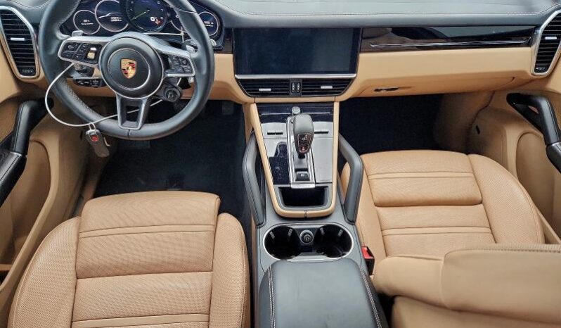 
								2020 Porsche Cayenne full									