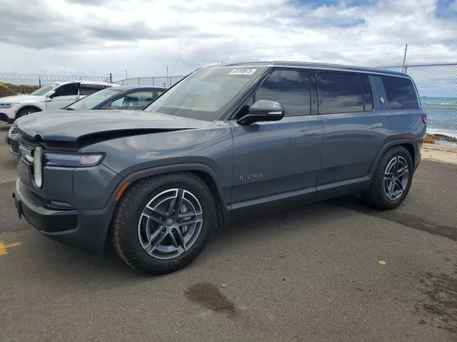 2025 Rivian R1s