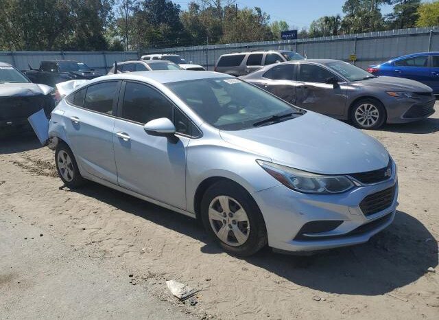 
								2017 Chevrolet Cruze full									