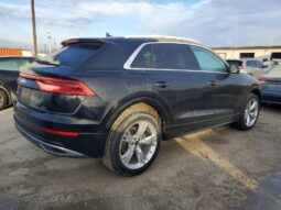 
										2023 Audi Q8 full									
