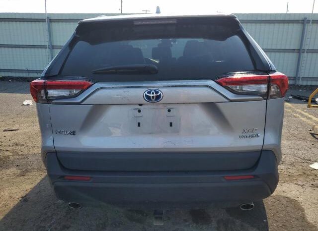 
								2021 Toyota Rav4 full									