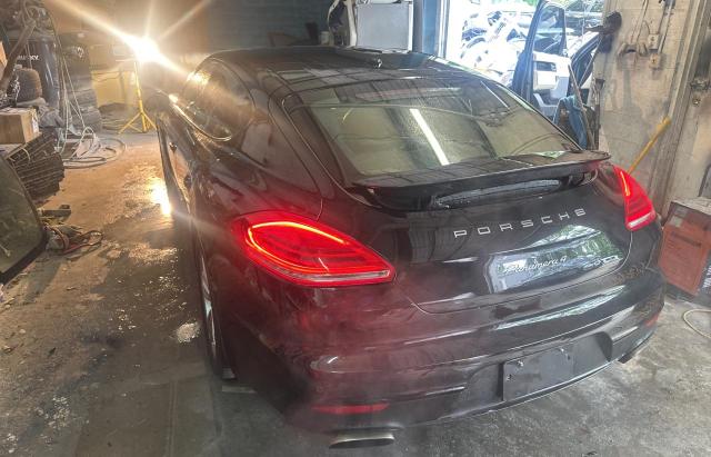 2015 Porsche Panamera