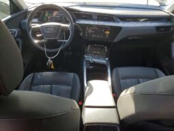 
										2021 Audi E-tron full									