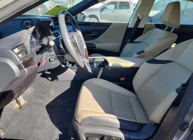 
								2020 Lexus Es 350 full									