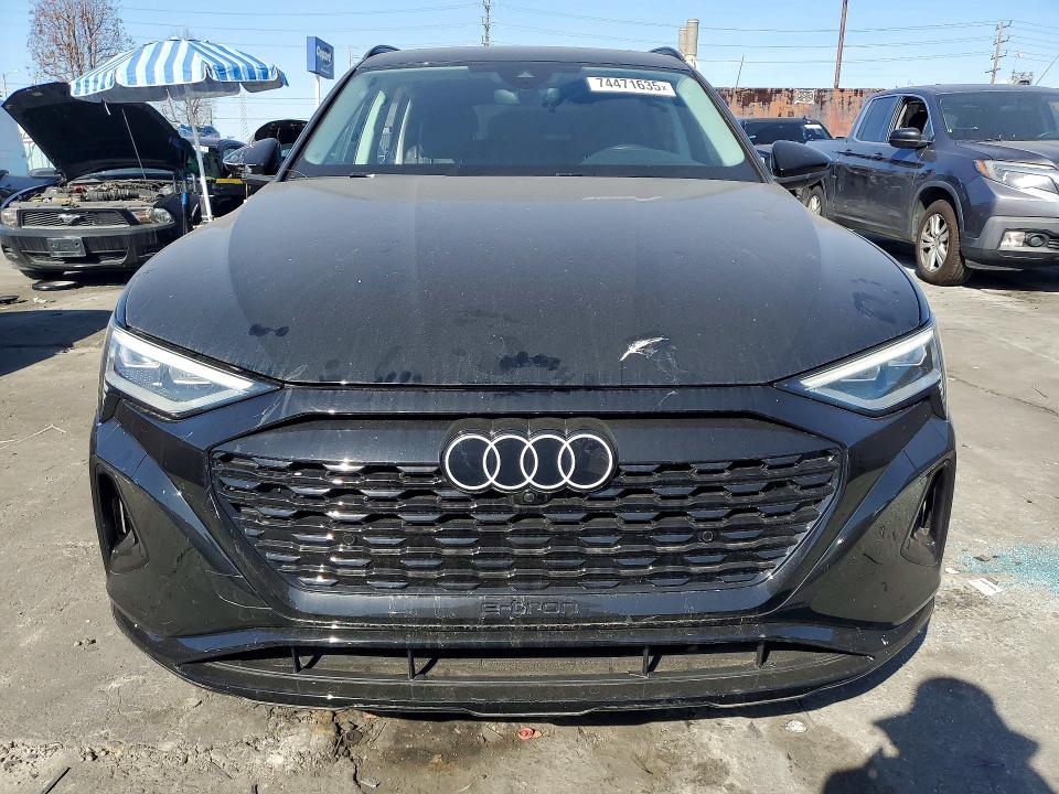 2024 Audi Q8