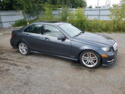 
										2013 Mercedes-benz C 300 4mat full									