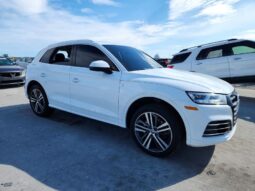 
										2020 Audi Q5 full									