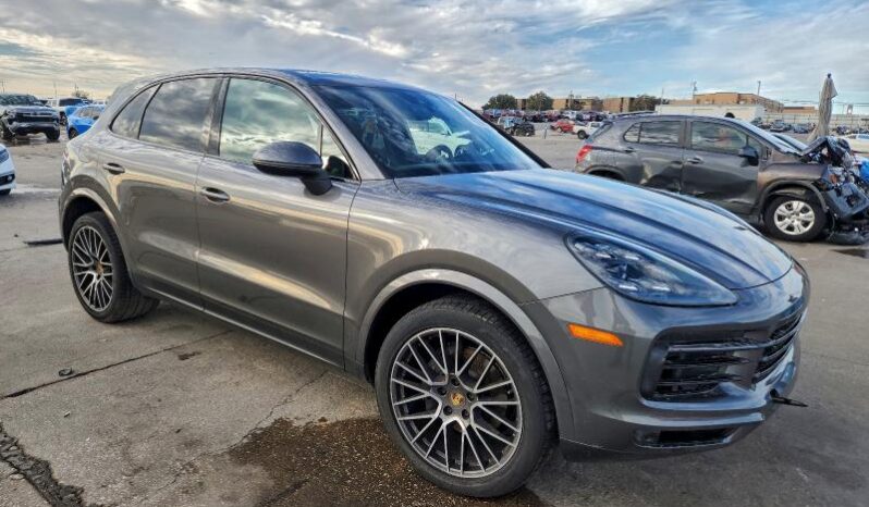 
								2020 Porsche Cayenne full									