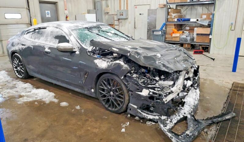 
								2020 BMW M8 full									
