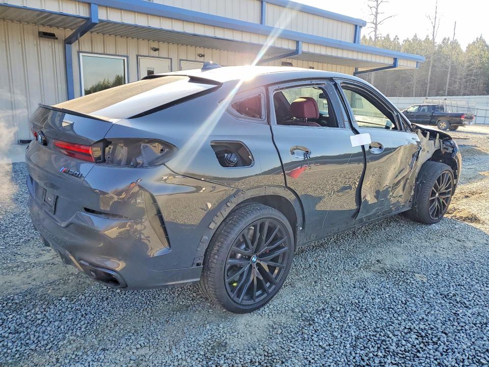 2021 BMW X6