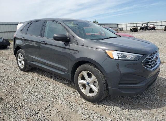 
								2021 Ford Edge se full									