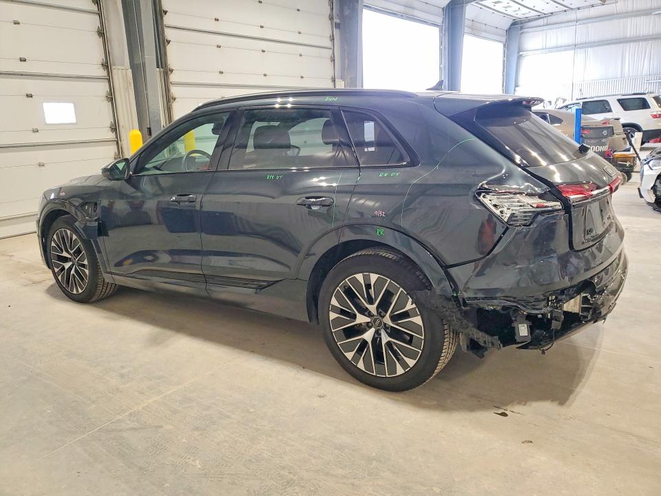 2024 Audi Q8
