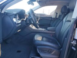 
										2022 Audi Q8 full									