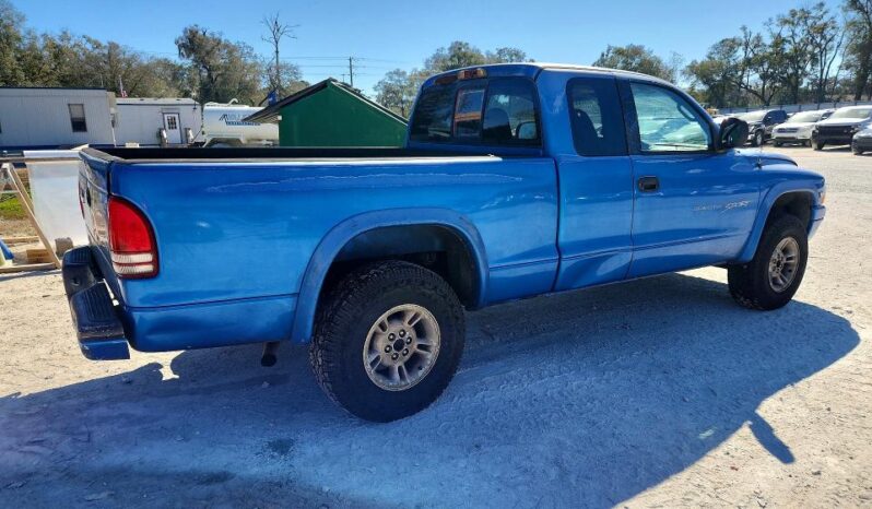 
								1999 Dodge Dakota full									
