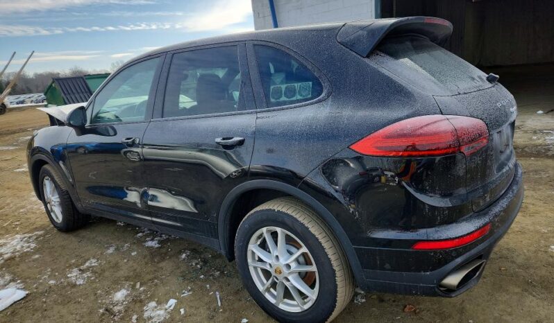 
								2016 Porsche Cayenne full									