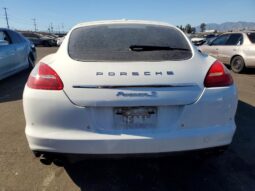 
										2013 Porsche Panamera full									