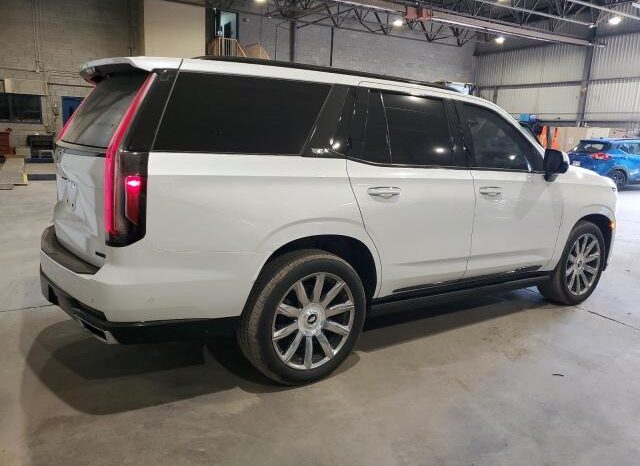 
								2022 Cadillac Escalade full									