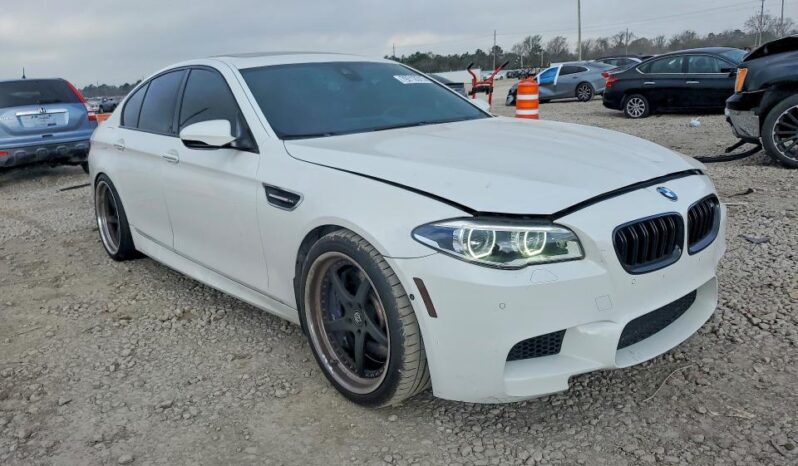 
								2016 BMW M5 full									