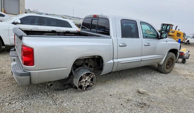 
								2008 Dodge Dakota full									