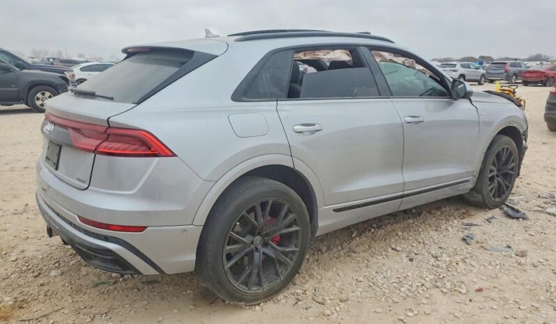 
								2021 Audi Q8 full									
