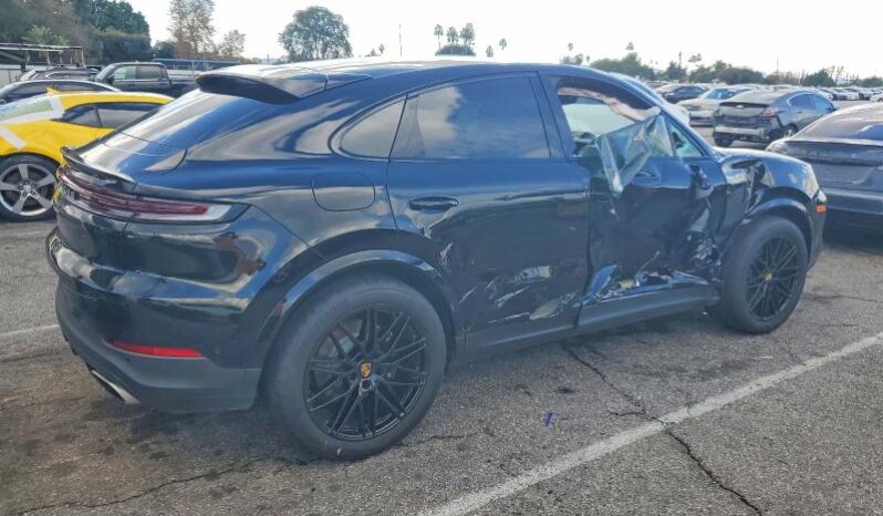 
								2024 Porsche Cayenne full									