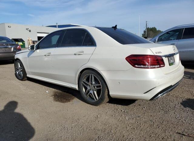 
								2015 Mercedes-benz E 250 blue full									
