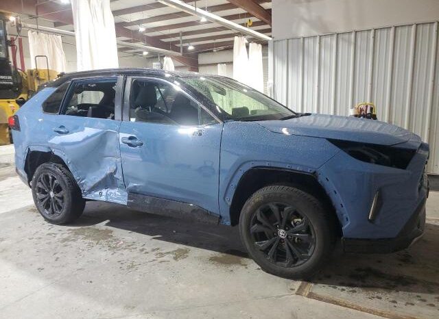
								2024 Toyota Rav4 full									