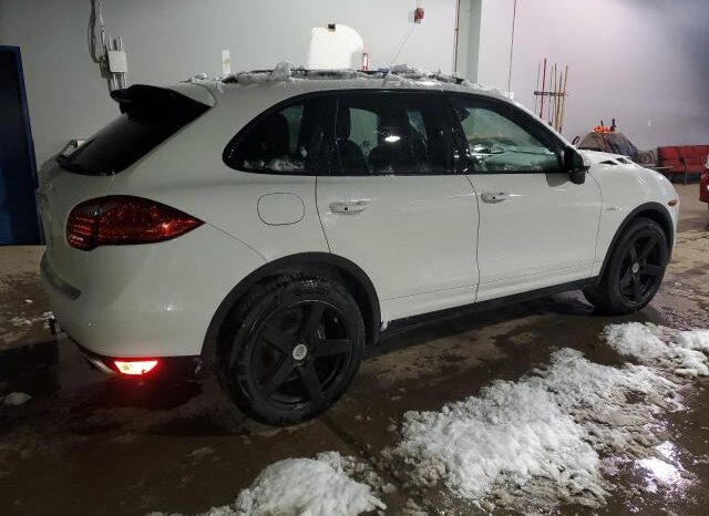 
								2013 Porsche Cayenne full									