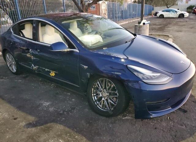 
								2019 Tesla Model 3 full									