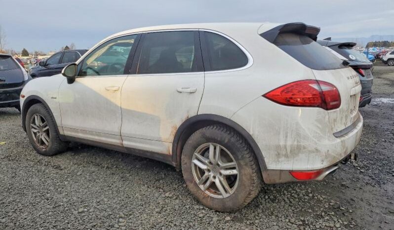 
								2013 Porsche Cayenne full									