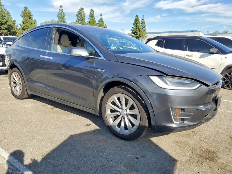 2016 Tesla Model x