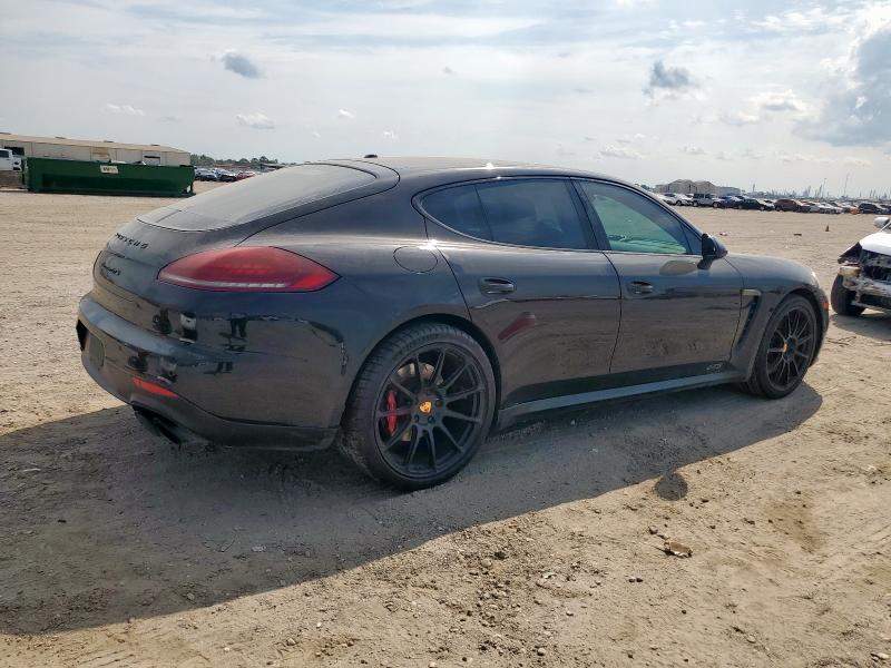 2016 Porsche Panamera
