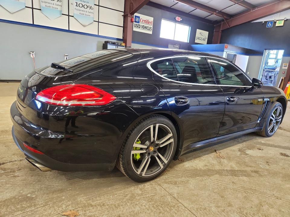 2015 Porsche Panamera