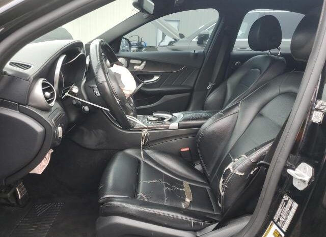 
								2015 Mercedes-benz C 300 4mat full									