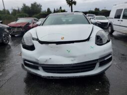 
										2020 Porsche Panamera full									