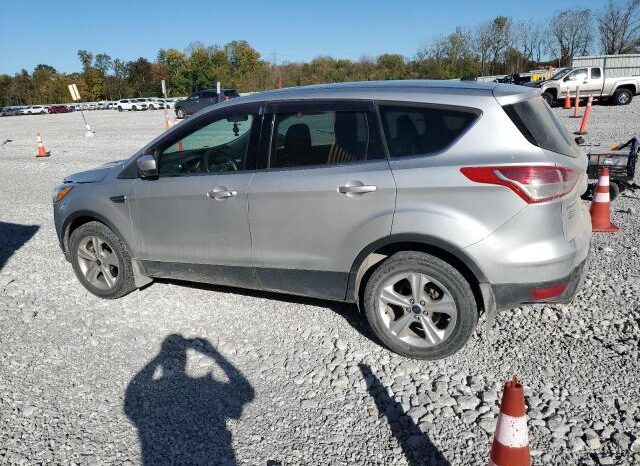 
								2016 Ford Escape se full									