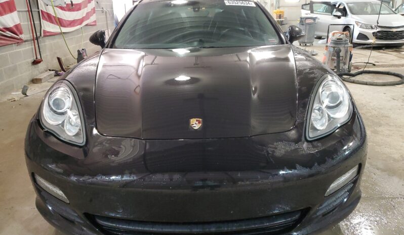 
								2013 Porsche Panamera full									