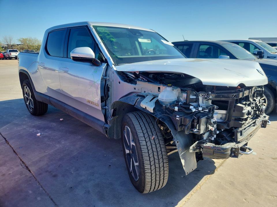 2023 Rivian R1t