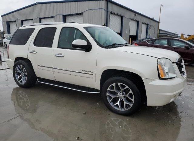 
								2012 Gmc Yukon full									