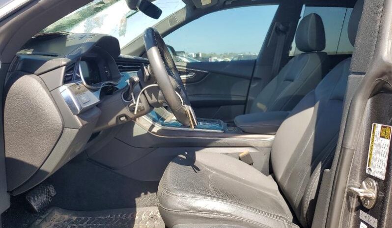 
								2021 Audi Q8 full									