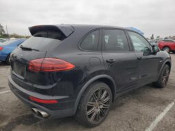 
										2015 Porsche Cayenne full									