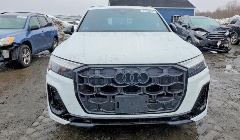 
								2025 Audi Sq7 full									