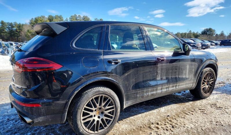 
								2017 Porsche Cayenne full									