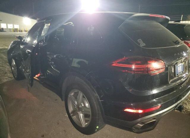 
								2016 Porsche Cayenne full									