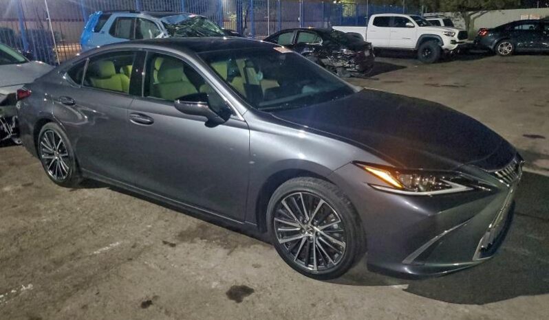 
								2022 Lexus Es 350 full									