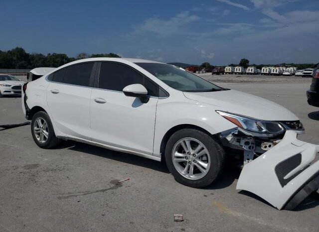 
								2018 Chevrolet Cruze full									