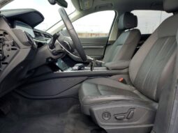 
										2024 Audi Q8 full									