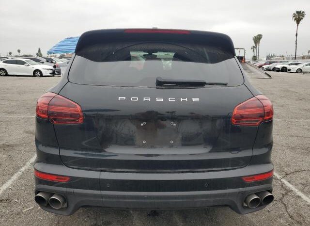 
								2015 Porsche Cayenne full									